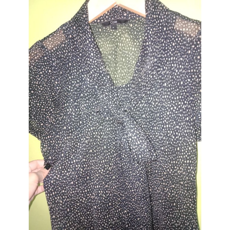 atasan wanita | kemeja kerja | dalaman blezer | brand COLE | PRELOVED SHOSUL