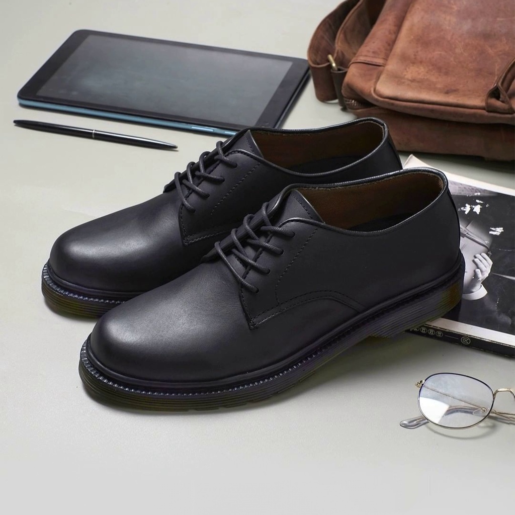 ALVA BLACK ORIGINAL x KENZIOS Sepatu Kulit Sapi Asli Hitam Pria Formal Pantofel Tali Kerja Kantor Dinas Resmi Guru Pesta Wedding Kondangan Nikah Semi Casual Kantoran Derby Oxford Genuine Leather Kenzio Footwear Big Size Ukuran Jumbo 44 Keren Terbaru