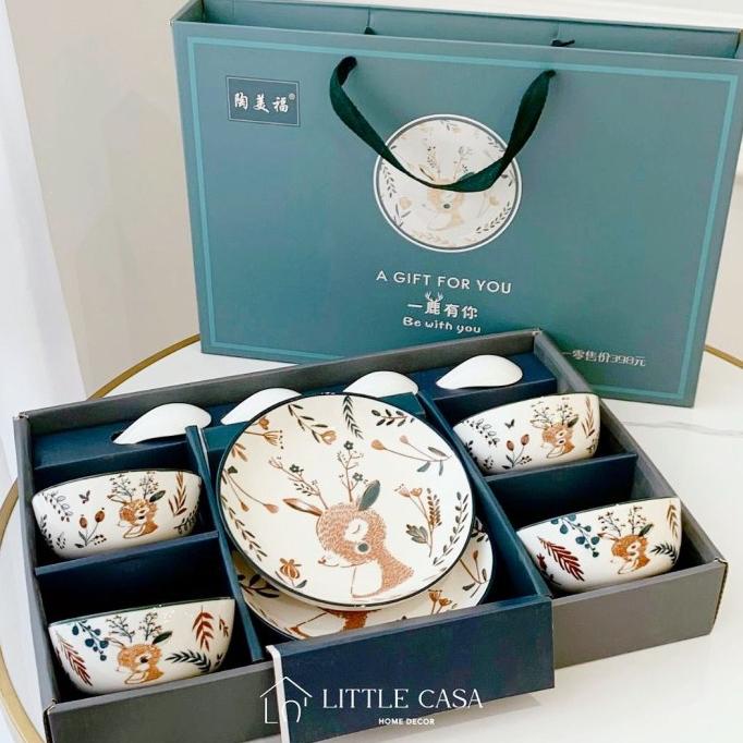 

Green Deer Box Set / Piring Set Hadiah Gift Hampers Kotak Mangkok Kera