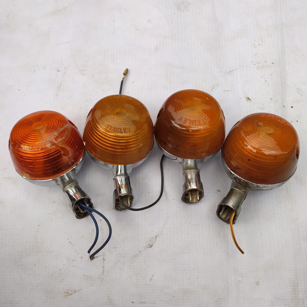 Lampu Sein reting 4 set Honda Cb100 cb100 thn lama original copotan cb100