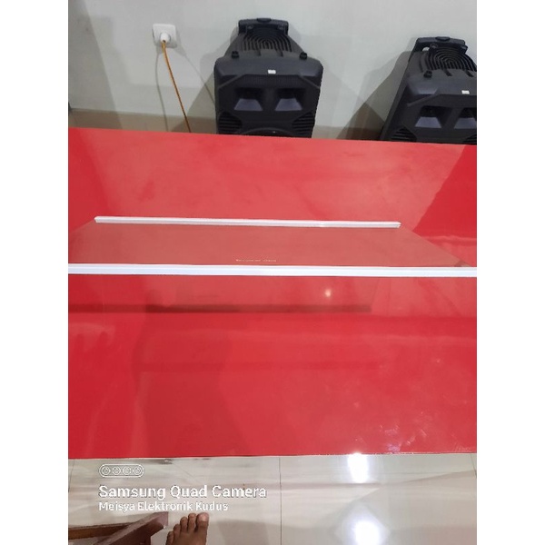 Rak Kulkas 2 Pintu Polytron Tempered glass