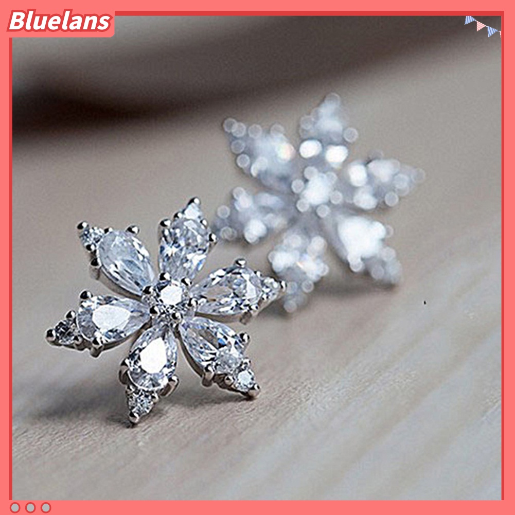 Anting Stud Cubic Zirconia Bentuk Snowflake Untuk Wanita