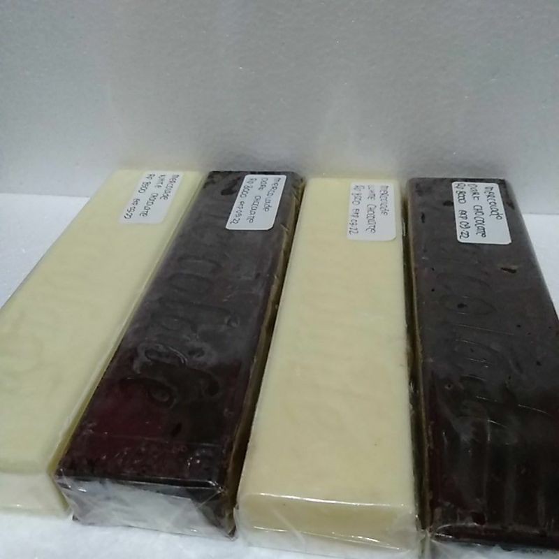 

Mercolade compund dark chocolate & white chocolate potong | coklat batang | cokelat potongan
