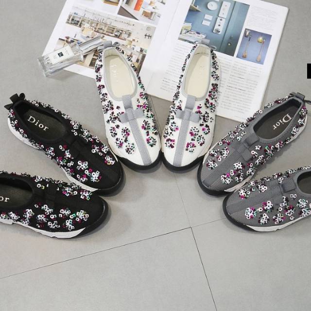 dior flower sneaker