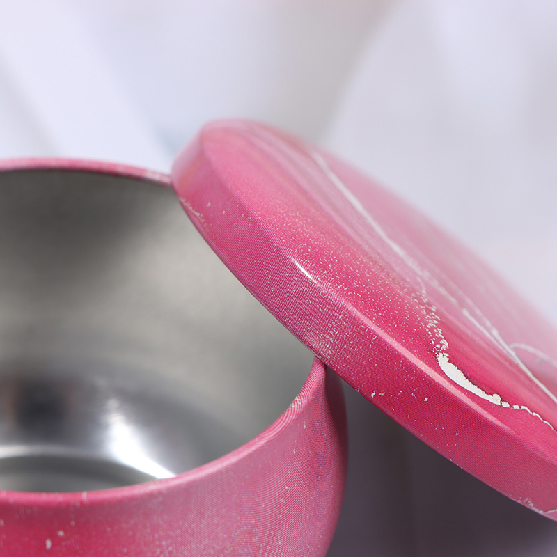 Toples Kaleng Tempat Menyimpan Lilin DIY Untuk Rempah-Rempah Kering