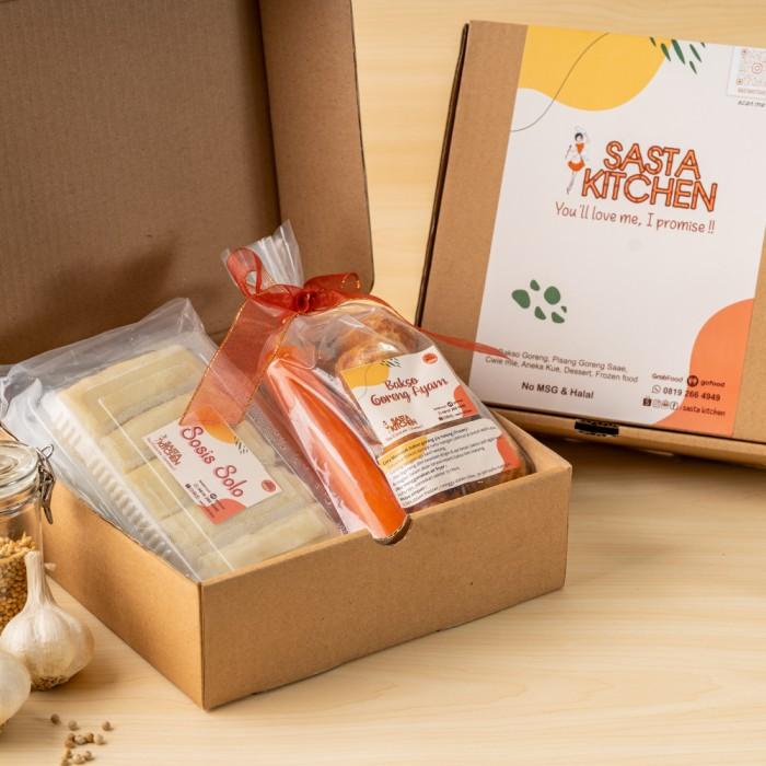 

Parcel/Hampers/Hantaran Sosis Solo & Bakso Goreng