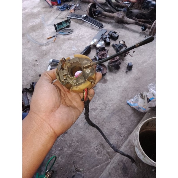 sakelar sen Corola Corola sen ke 20