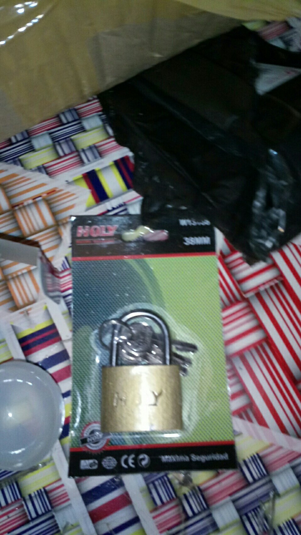 Gembok 38 - 40 Mm Gagang Leher Pendek/ Gembok Rumah/ Kamar/ Pagar