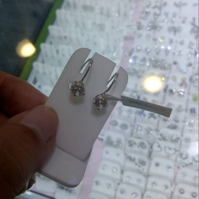 Anting Yobel Silver