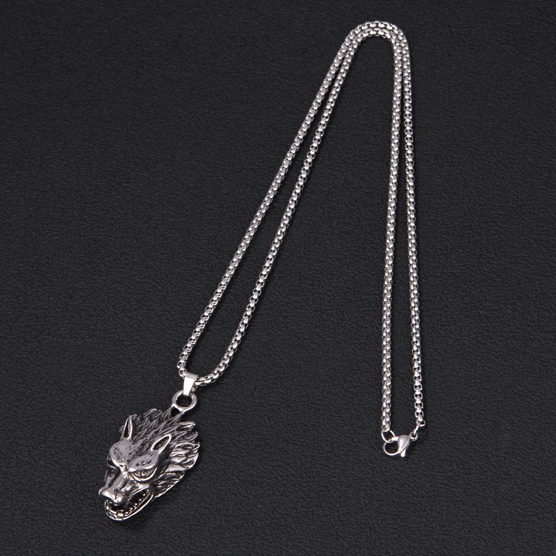 Kalung Liontin Kepala Serigala Bahan titanium steel alloy Gaya hip-hop punk Eropa Amerika Untuk Pria