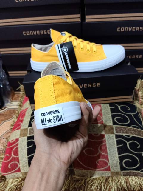 Sepatu converse allstar kuning ct2/polos +box