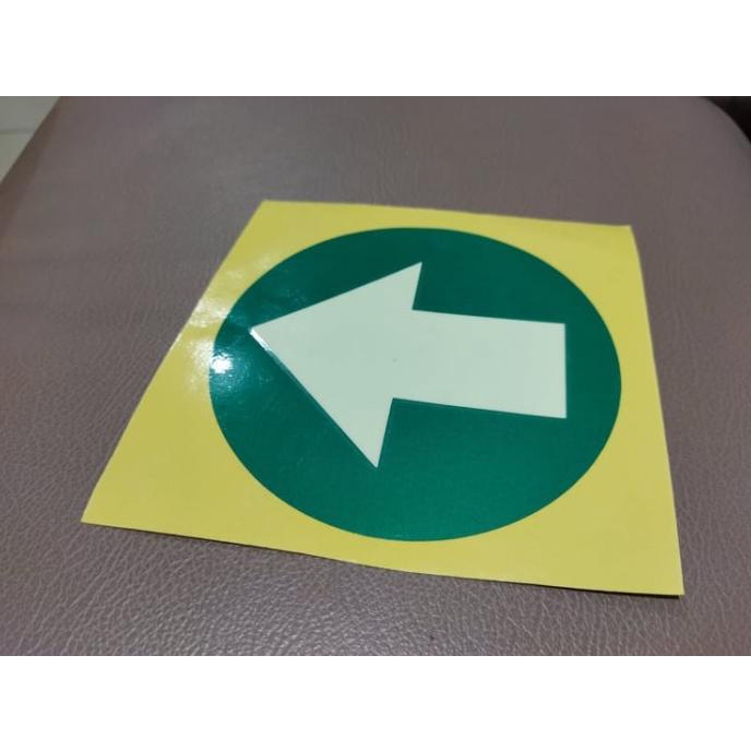 

stiker fosfor panah untuk tangga zero57 Ayo Beli