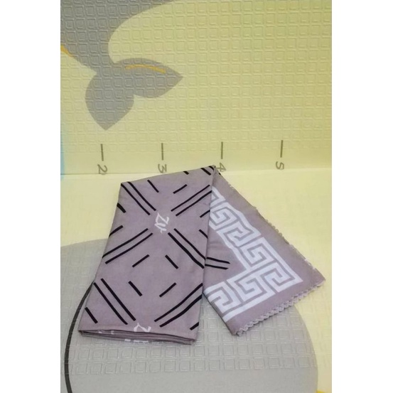 Hijab Segi Empat Lasercut - zaneva hijab adiba 5 voal lasercut