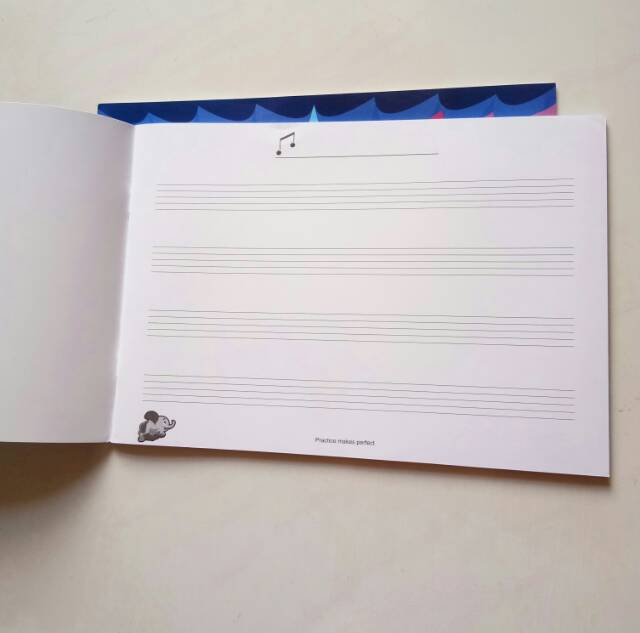 Buku musik musical book landscape buku paranada not balok