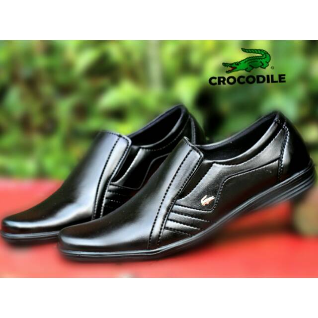 SepatuPantofel Kerja Pria Formal Hitam Crocodile Kasual Trendy Oxfroad Murah Berkualitas