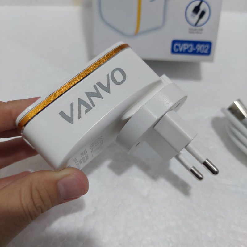 CHARGER VANVO CVP3-902 3 USB MULTI PORT CHARGER