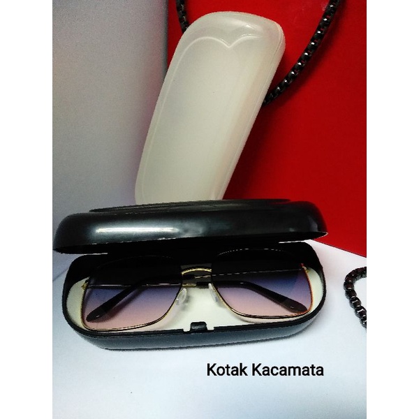 Kotak Kacamata / Kotak Kacamata Putih / Kotak Kacamata Hitam / Tempat Kacamata