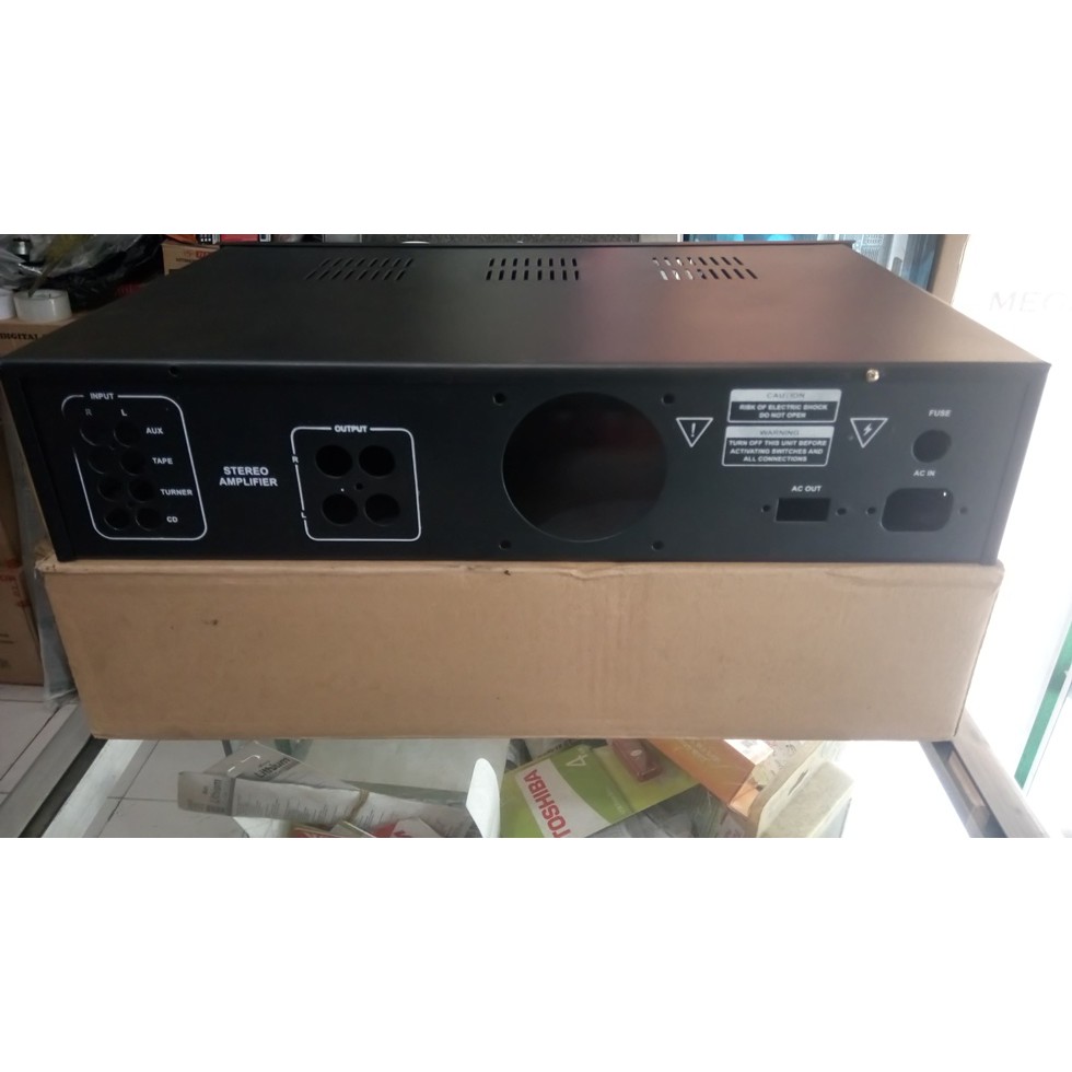 BOX POWER AMPLIFIER PROFESIONAL SOUND SYSTEM TEBAL USB XR0251U