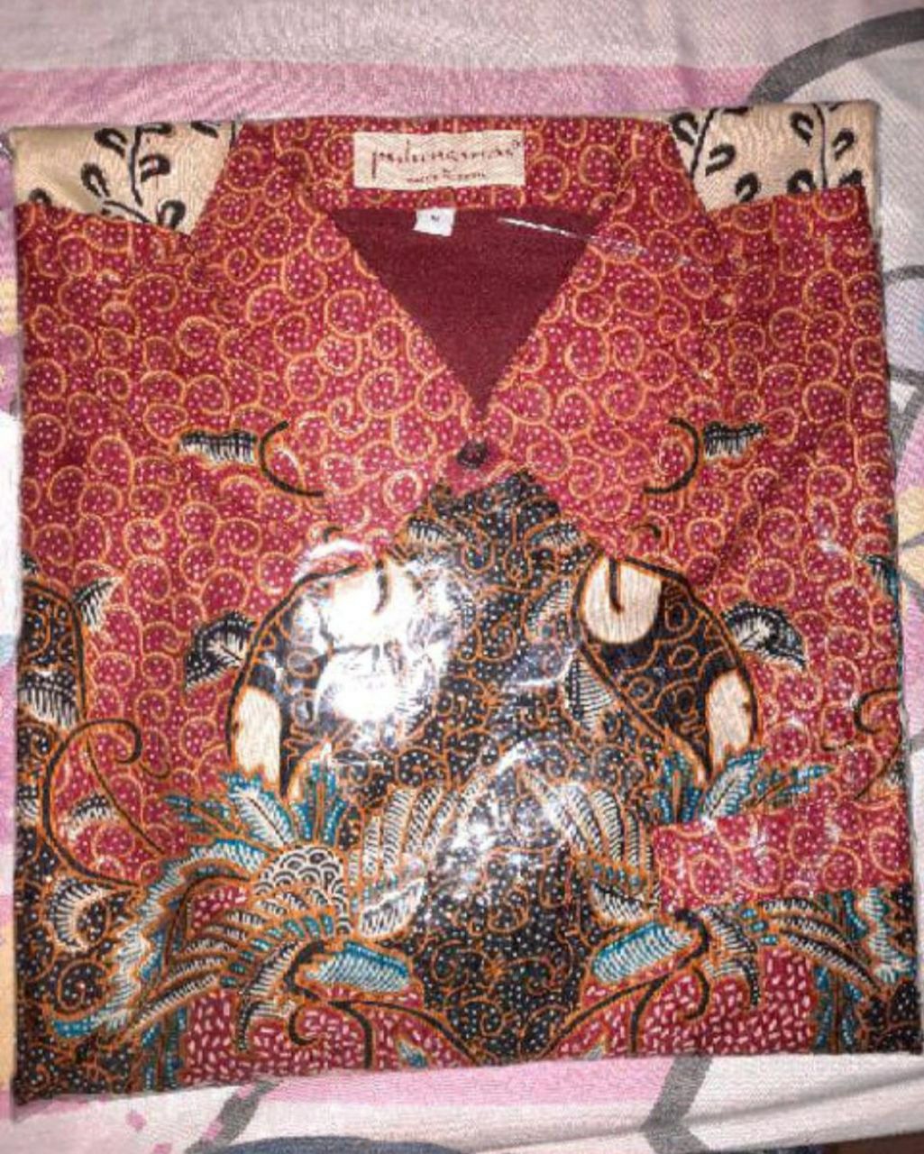 Kemeja Batik Semi Sutra Emboz Exclusive Puring Istimewa Pundak Pakai Busa
