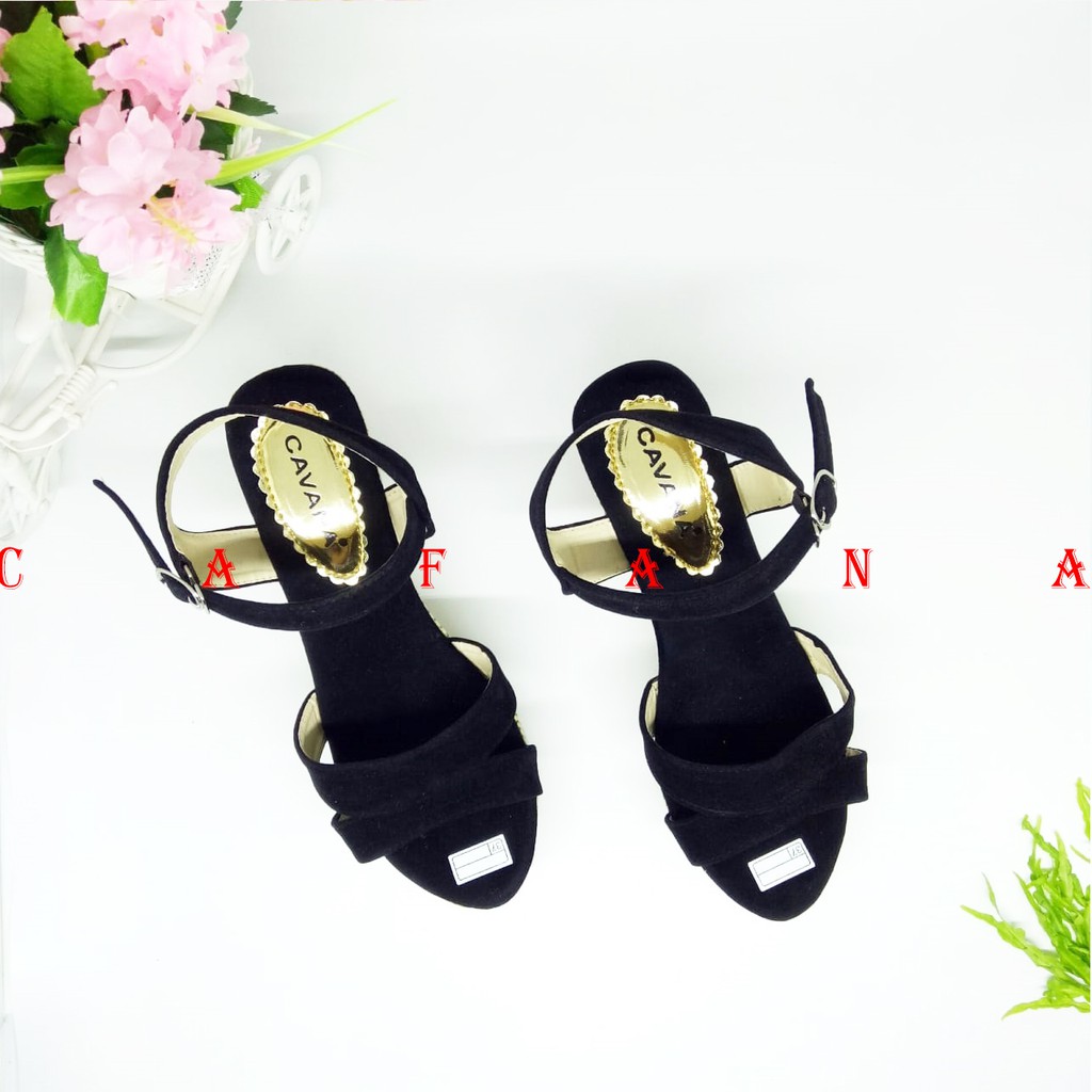 Sandal Wedges Wanita Tali Nesya SDW287 Hitam