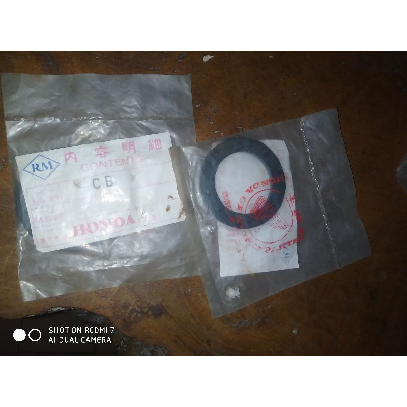 Karet tangki honda CB100