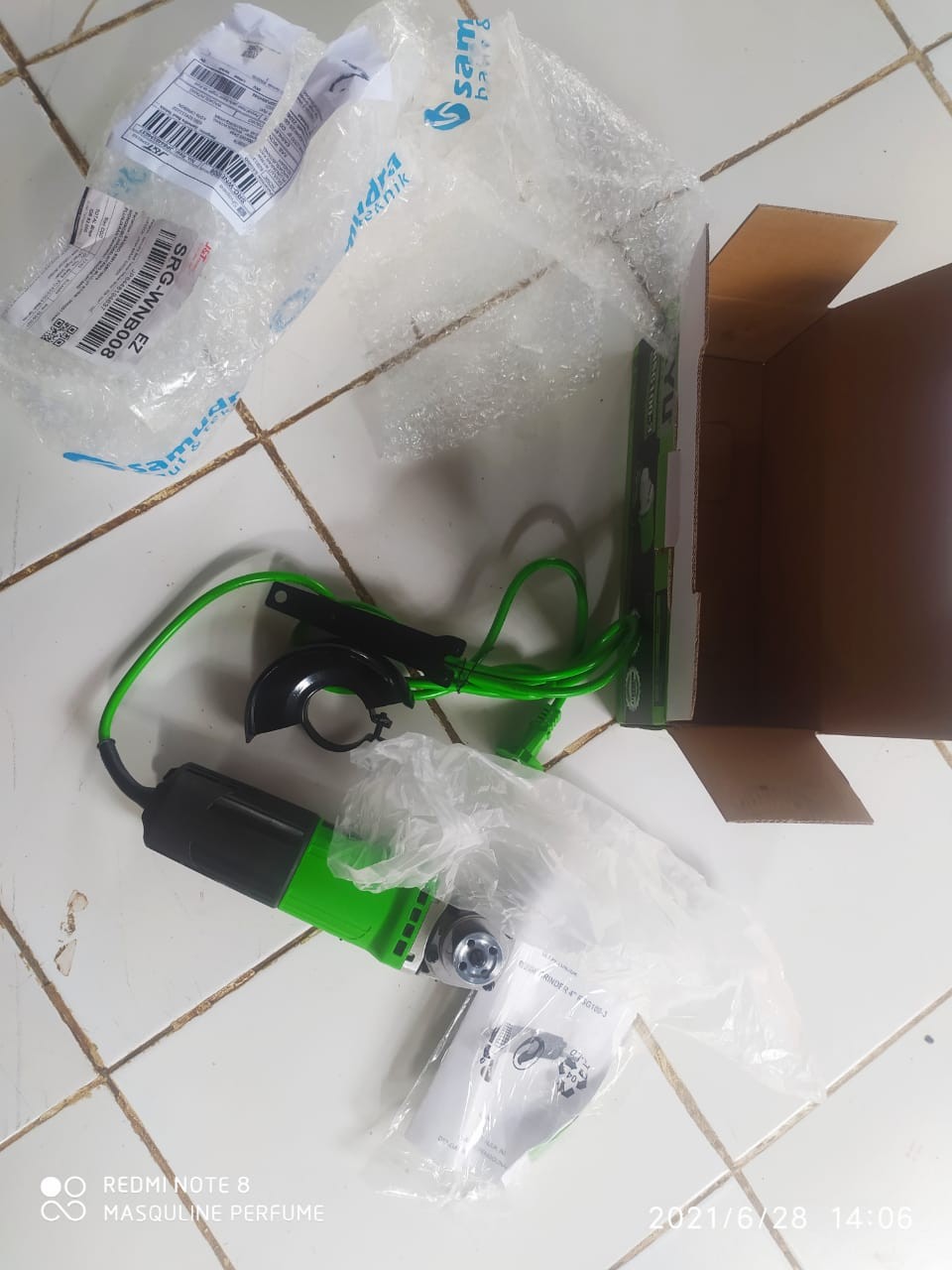 Ryu Rsg100-3 Mesin Gerinda Tangan Angle Grinder