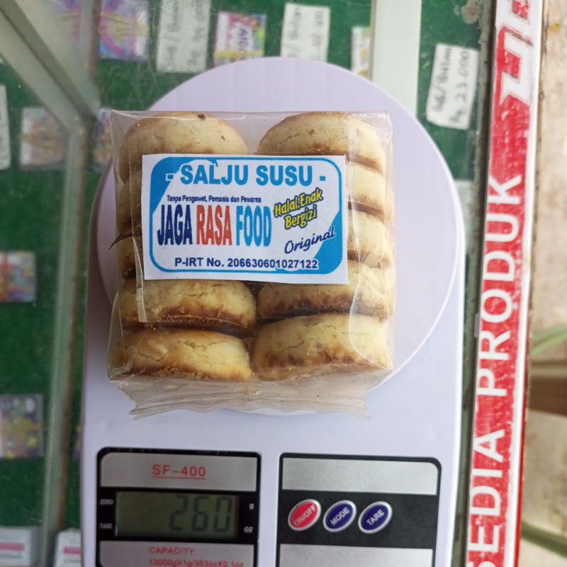 

kue salju susu