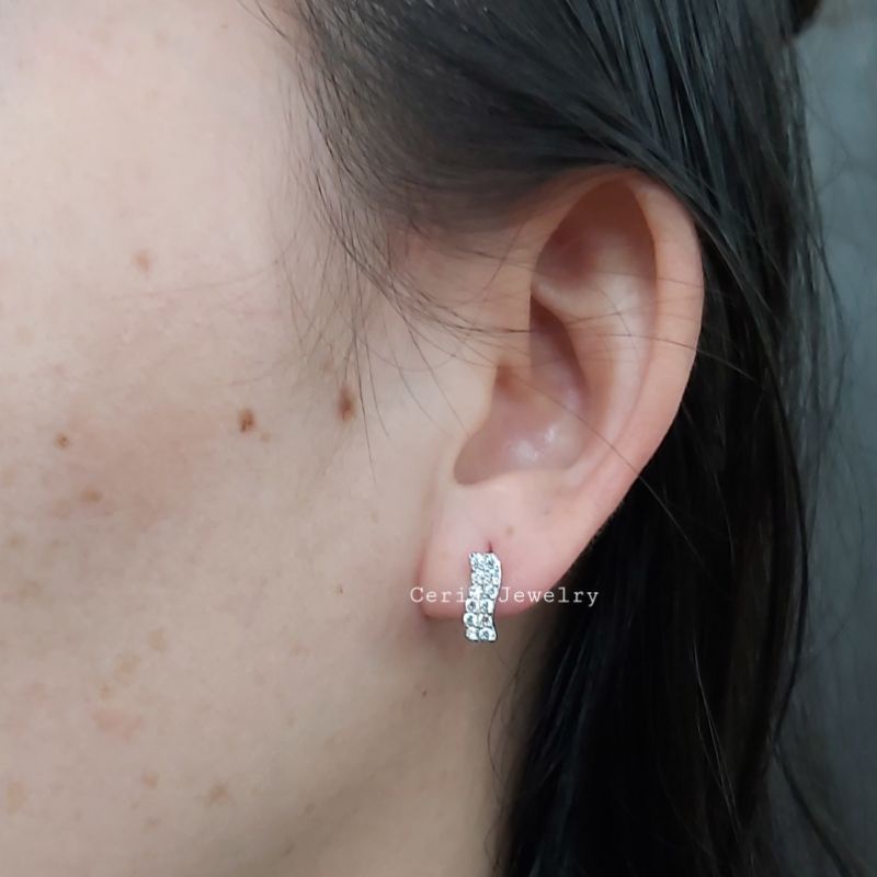 Anting Perak Asli Silver 925 Lapis Emas Putih Model Jepit Permata Gelombang 2 Baris - Perhiasan Perak Wanita