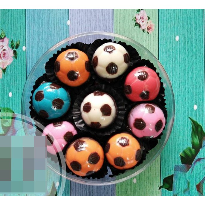 

coklat praline motif bola warna warni (250 gram)