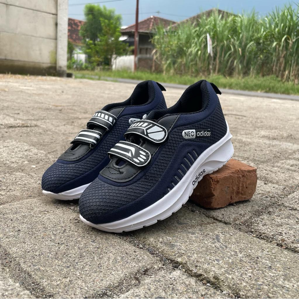 Sepatu Adidas Neo Anak / Sepatu Anak Adidas Neo Unisex / Sneakers Anak Adidas Neo / Sepatu Sekolah T