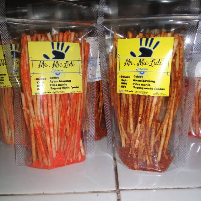 

Cemilan enak..gurih..dan lezat tersedia banyak varian yuk buruan order home made d jamin khalal low.