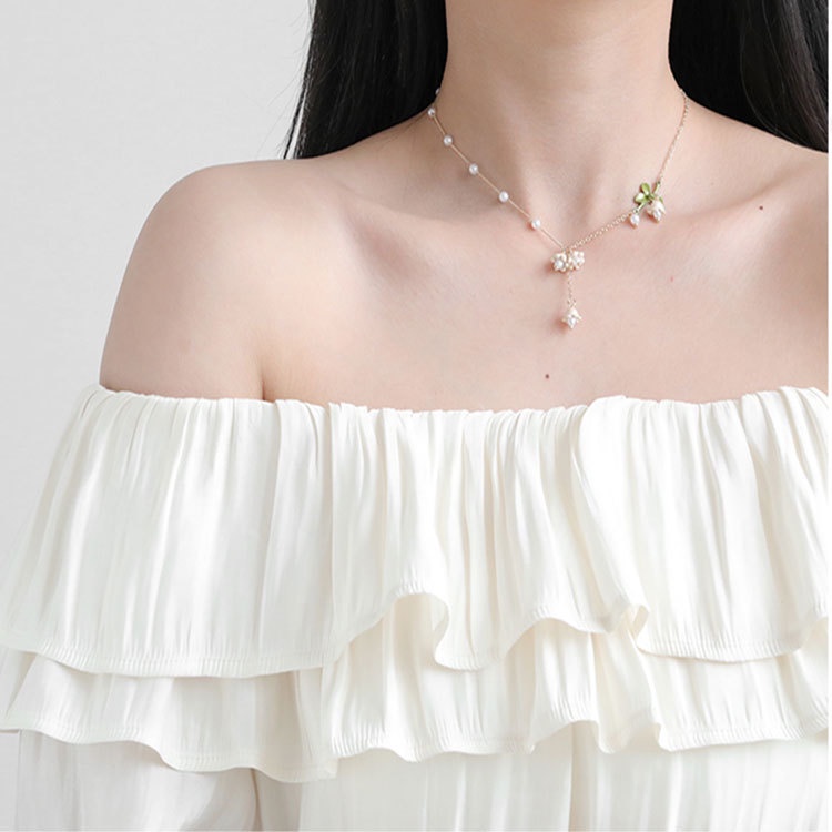 COD❤️Kalung Wanita Lily of the Valley Flower Pearl Spring Desain Unik Anting Pejantan Elegan Yang Indah untuk Anak Perempuan Aksesoris Fashion Perhiasan Fashion Simple Murah