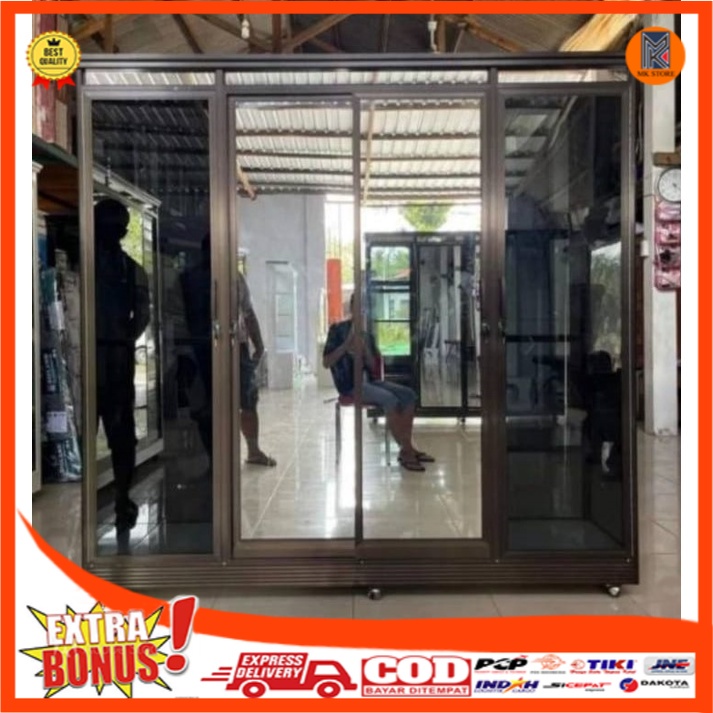 Lemari Pakaian Alumunium 4 Pintu Kaca Riben