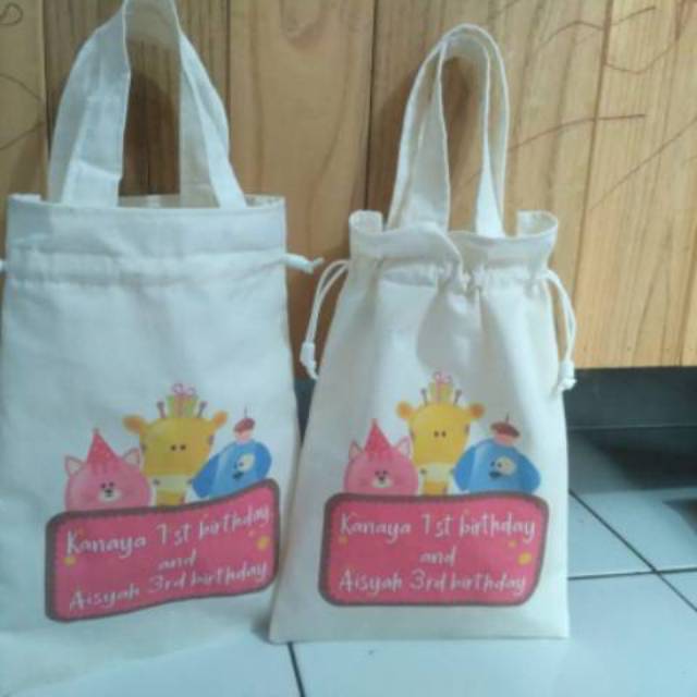 

[40x40] Tas Souvenir Blacu Pouch Serut TEBAL GRADE A Printing Free Desain