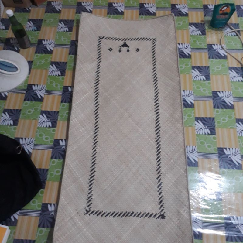 tikar kerajinan daun pandan