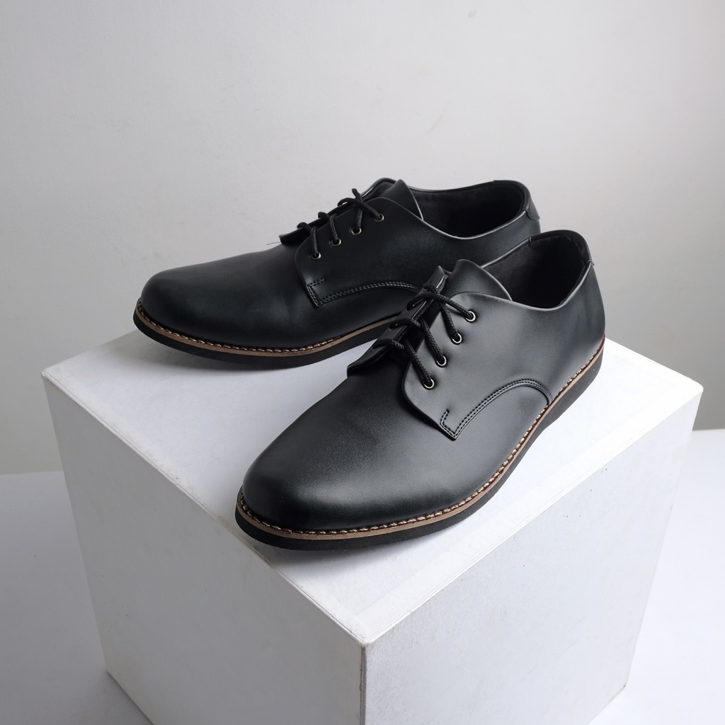 RUSH BLACK ORIGINAL x JACK Sepatu Formal Hitam Tali Pria Pantofel Kerja Kantor Dinas Resmi Guru Kantoran Pesta Resepsi Pernikahan Kondangan Nikah Undangan Wedding Kuliah Modern Casual Oxford Derby Semi Kulit Premium Footwear Keren Terbaru Kekinian Branded