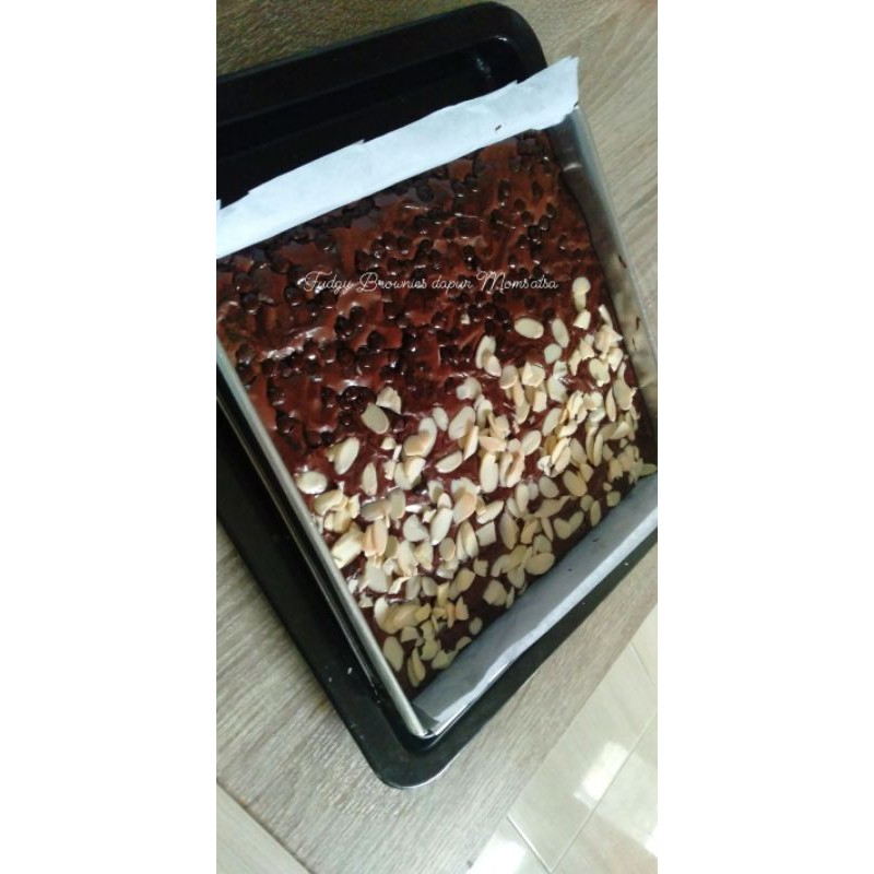 

FUDGY BROWNIES tanpa sekat