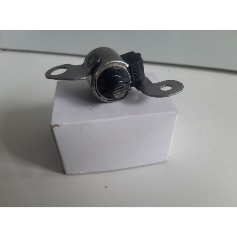 selenoid body valve matic toyota crown cresida innova fortuner