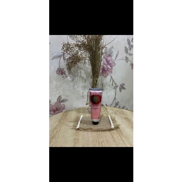 The Body Shop STRAWBERRY Hand Cream 100ml - Hand Lotion