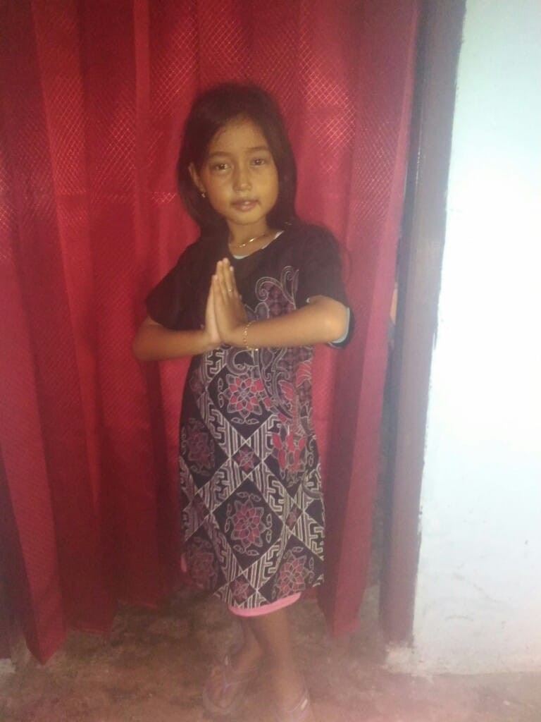 Batik Couple Keluarga Sania Ruffle Ori Ndoro Jowi Dnt Motif Kenari Hitam Terlaris-batik