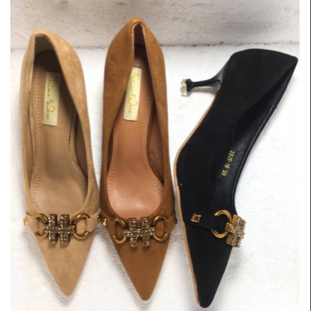 Sale sepatu import nine west
