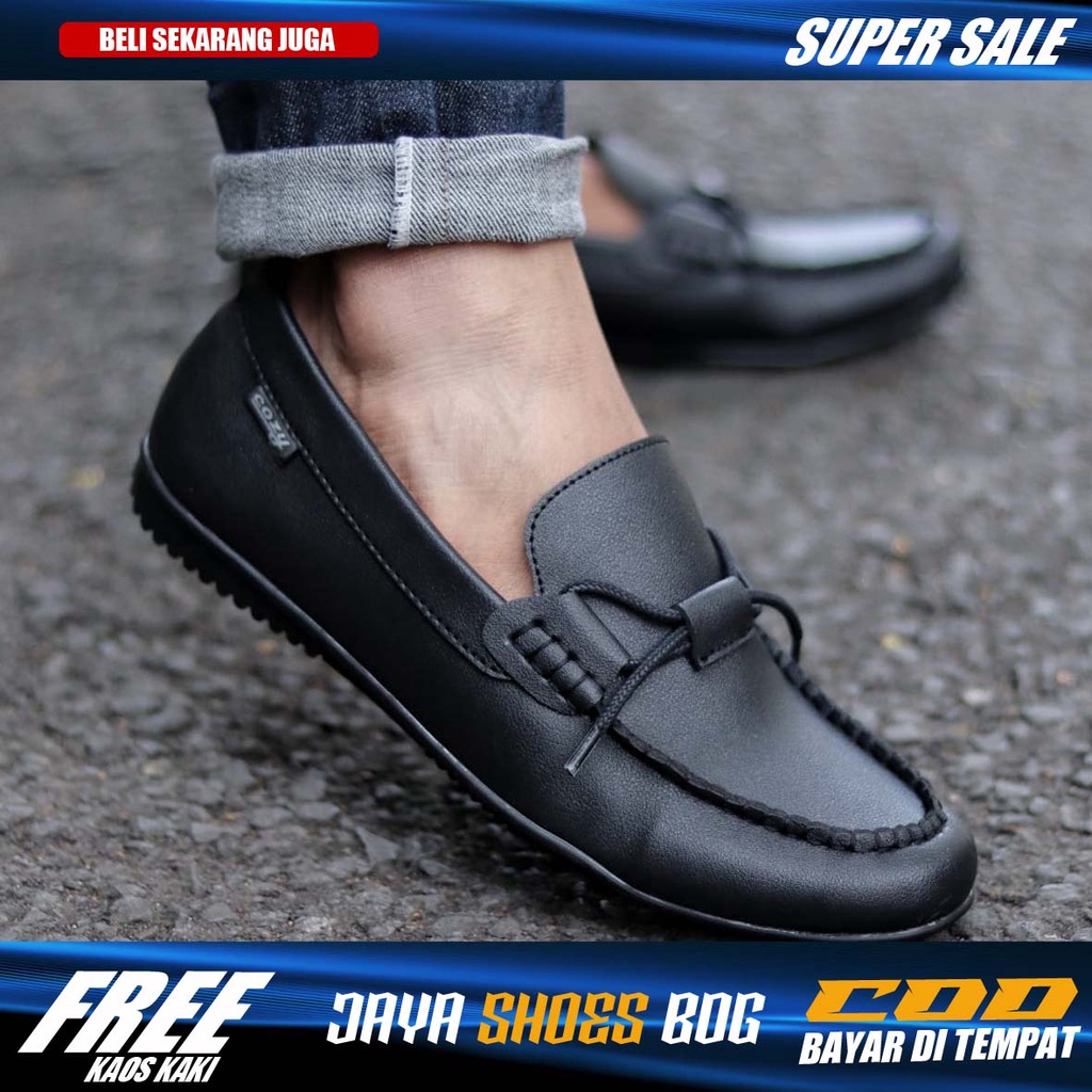 KYOTO|Sepatu Slip On Casual Pria Trendy Original Distro Pantofel Hitam Pria Kerja Kantor Casual Slop Kekinian