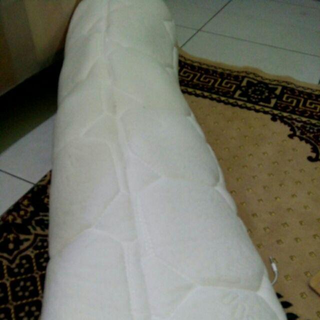 Guling Latex Suir