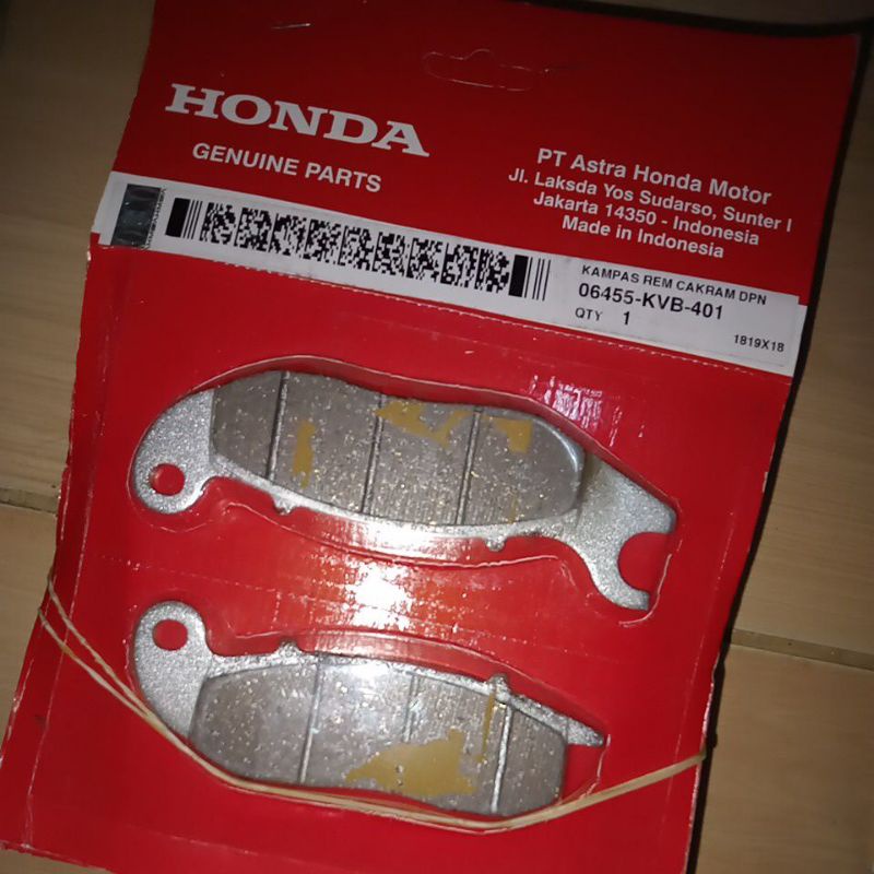 Kampas Rem Cakram Depan 06455-KVB-401