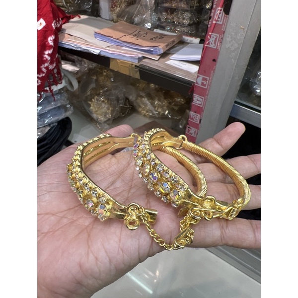 Gelang pengantin cengkrem