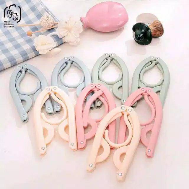 Hanger Lipat Baju