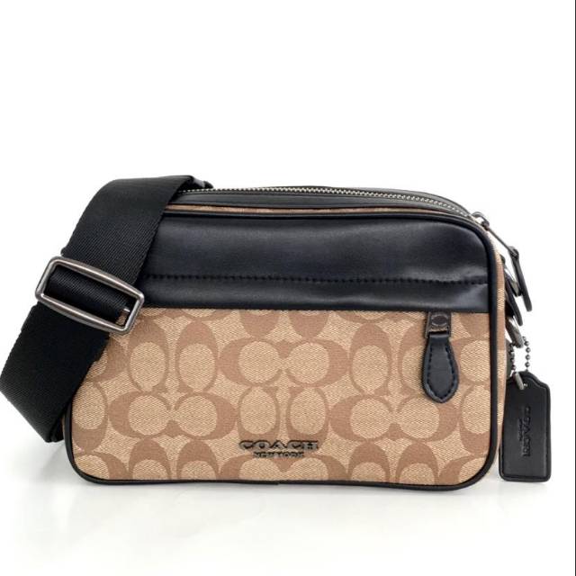 Coach Graham Crossbody In Signature