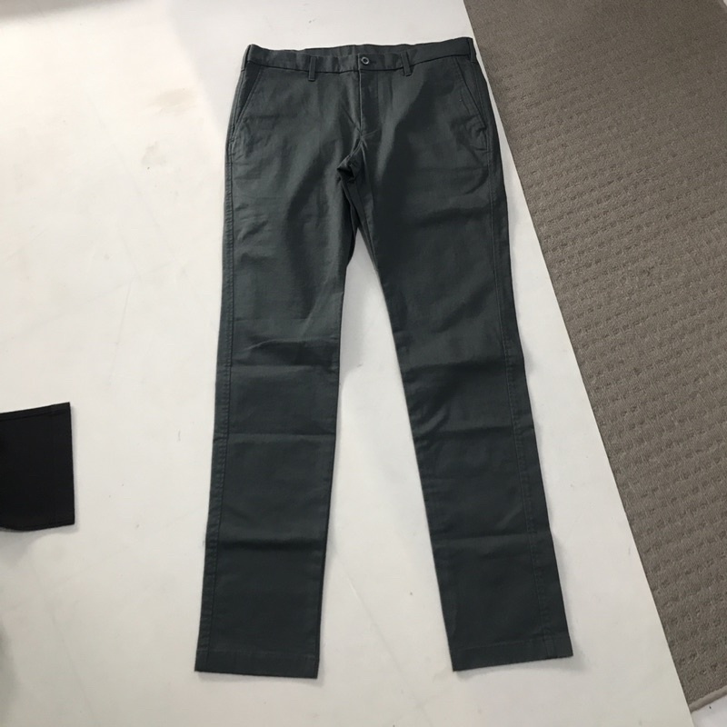 chino uniqlo green