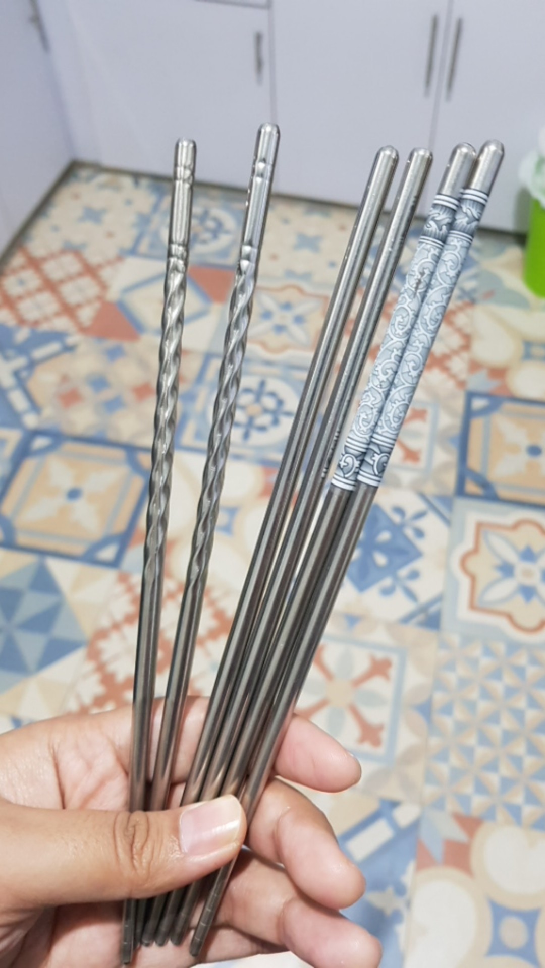 Set 3 Pasang Sumpit Print Bahan Stainless Steel, Dapat Dipakai Ulang