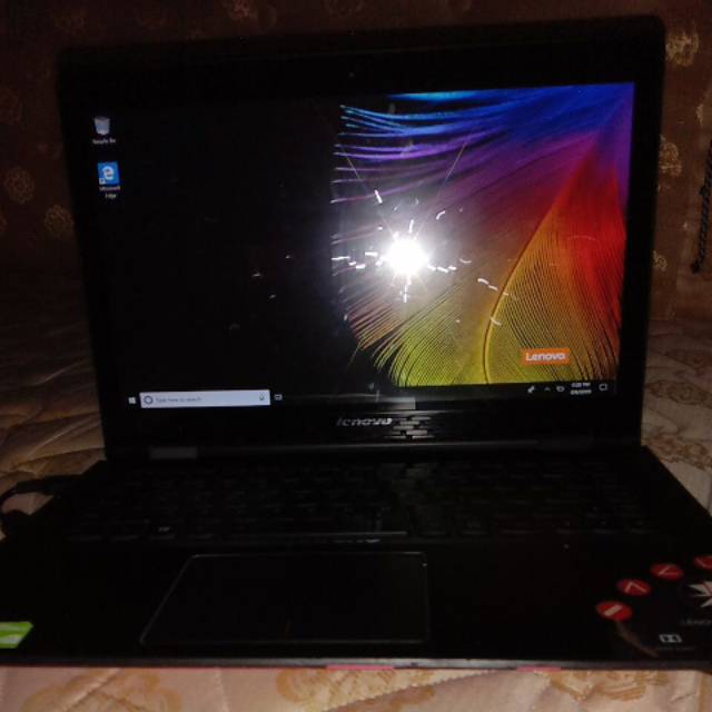 Leptop lenovo®YOGA 500